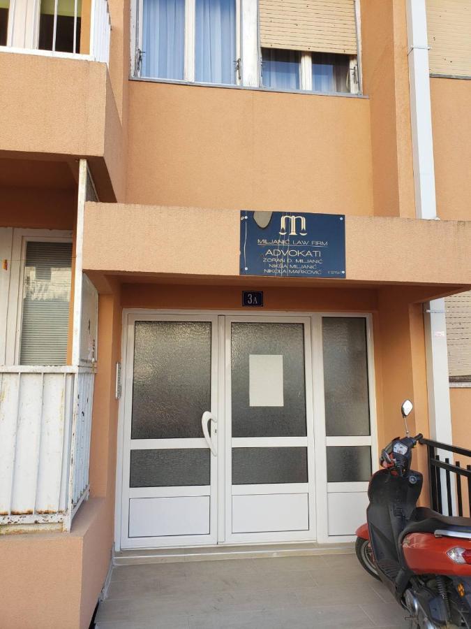 Apartment Bina Tivat Bagian luar foto